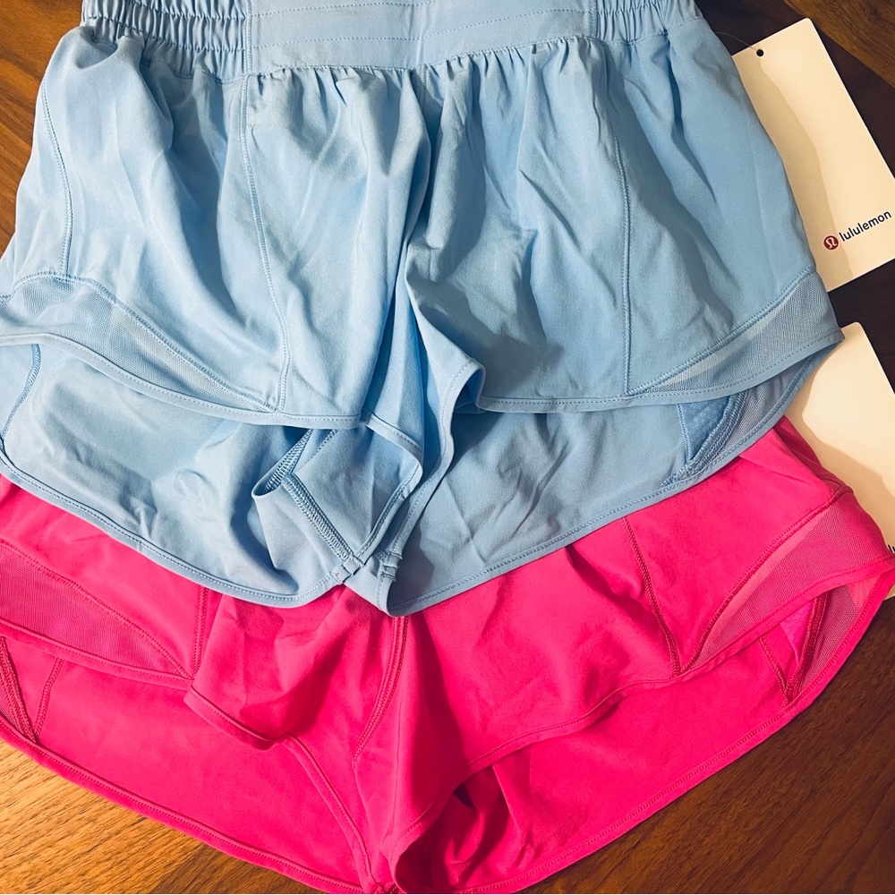 NWT lululemon hotty hot LR size 6 / 2.5”